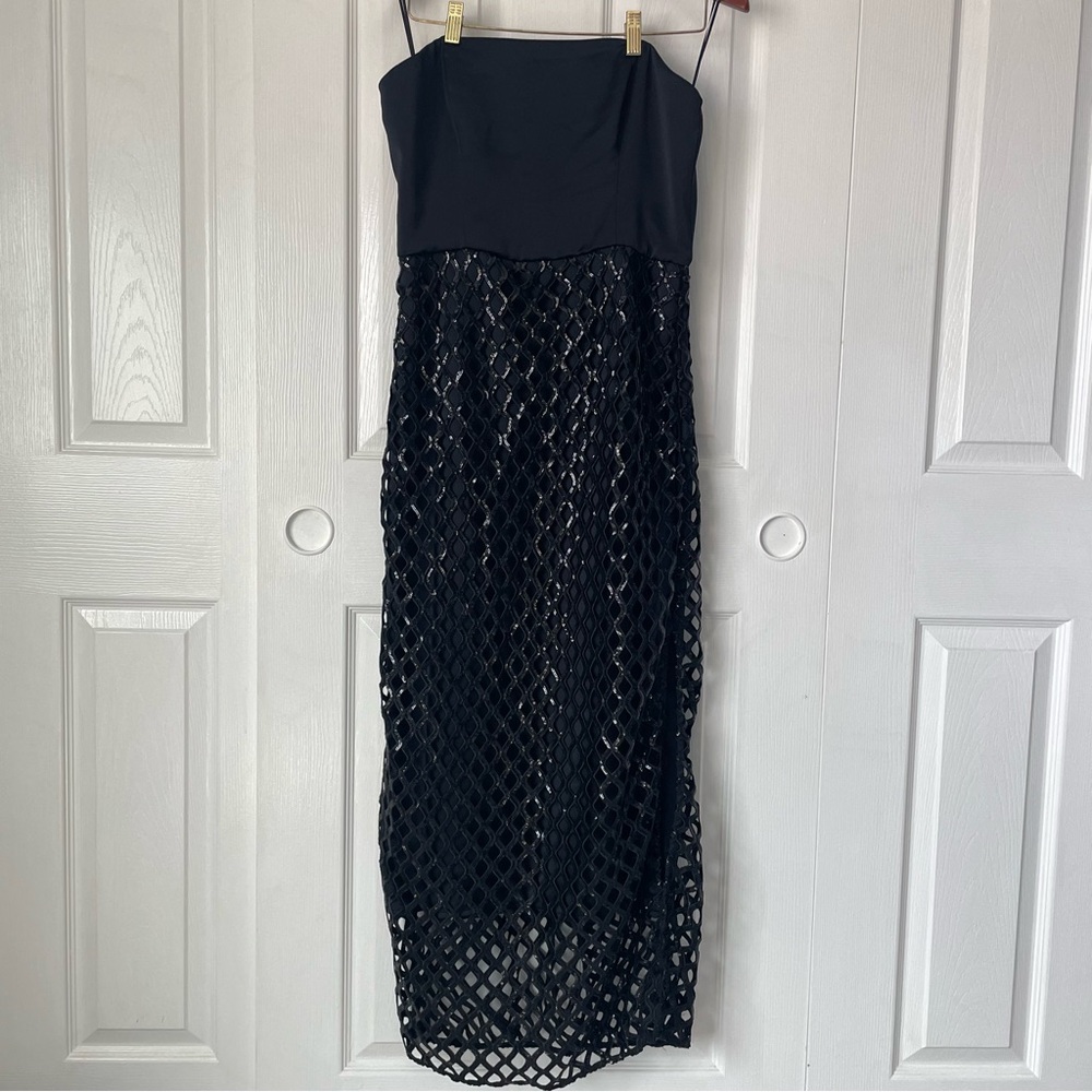 New with Tags Ramy Brook Giselle Midi Sequin Gown. Size 8.